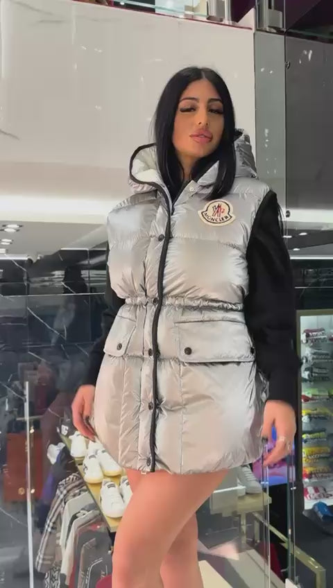 Smanicato  MONCLER